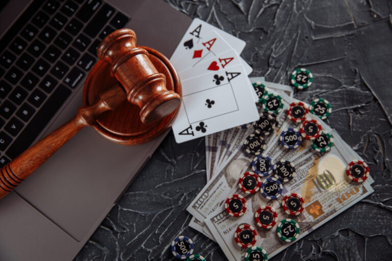 The Benefits of Playing at Licensed Online Casinos